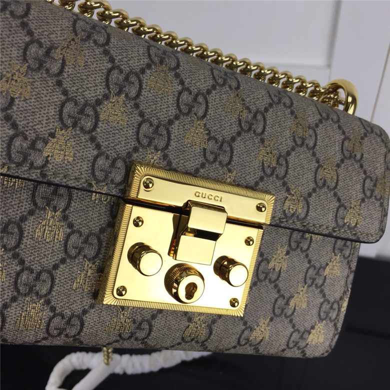 Gucci古驰 409487 Padlock系列小号GG蜜蜂肩背包