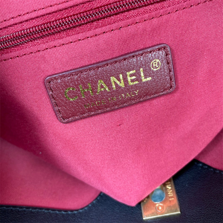 Chanel AS2844 B06788 94305 嬉皮包