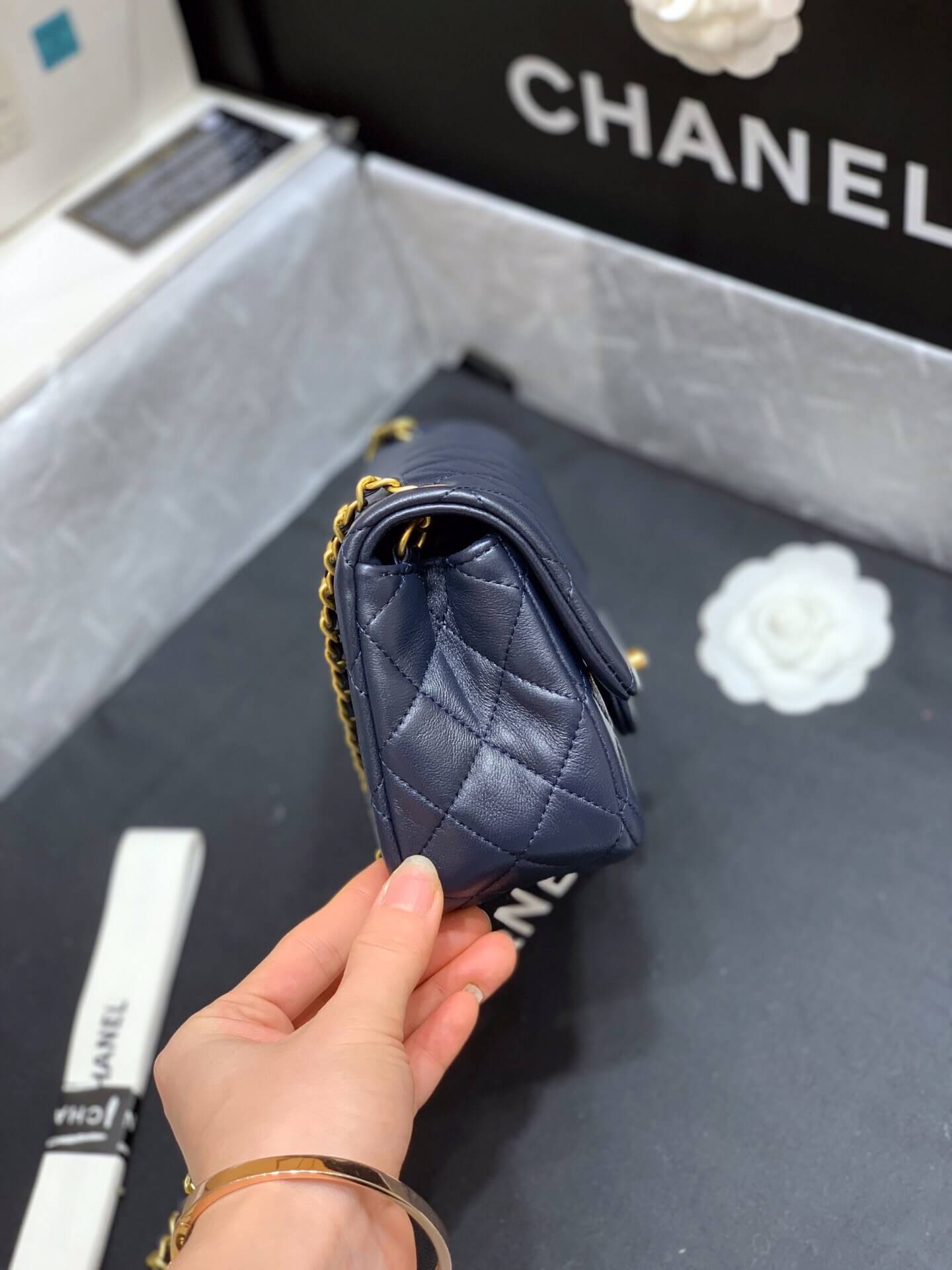 Chanel Flap Bag 新款金属球包金珠CF大Mini AS1787深蓝