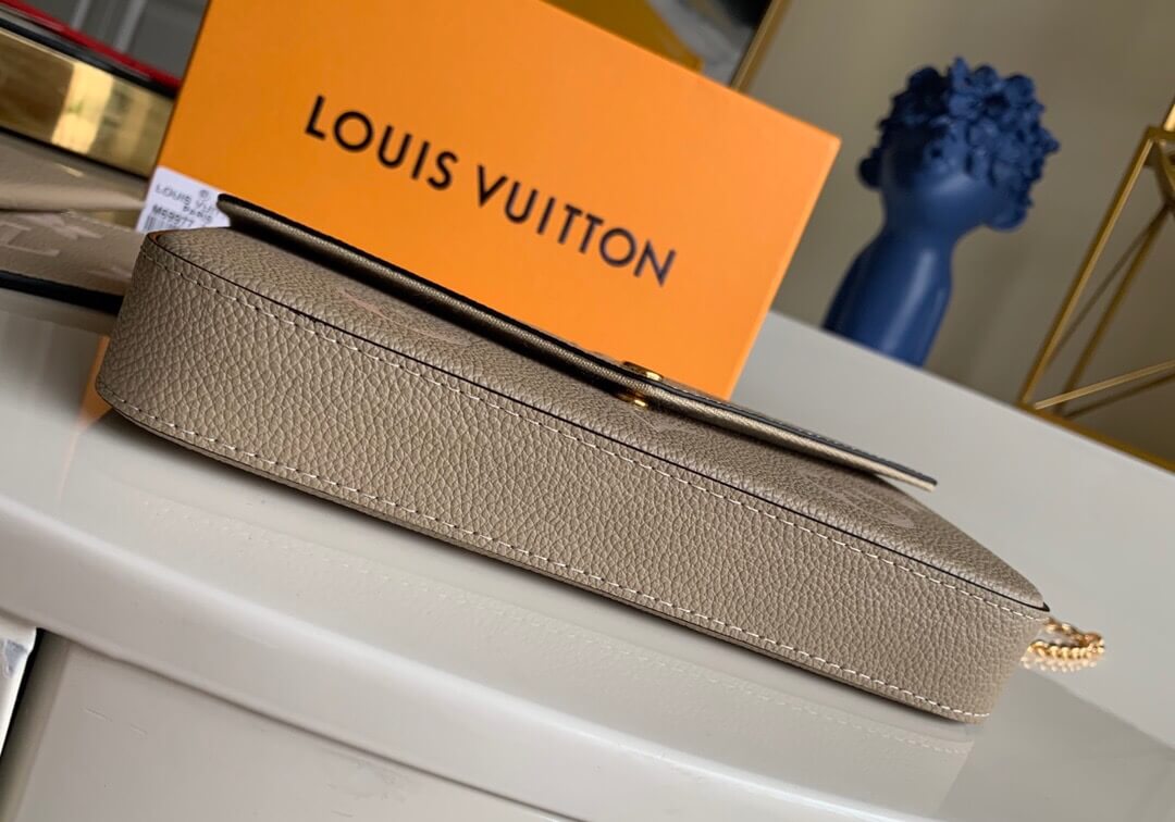 LV M69977 Pochette Félicie 三合一套装链条包