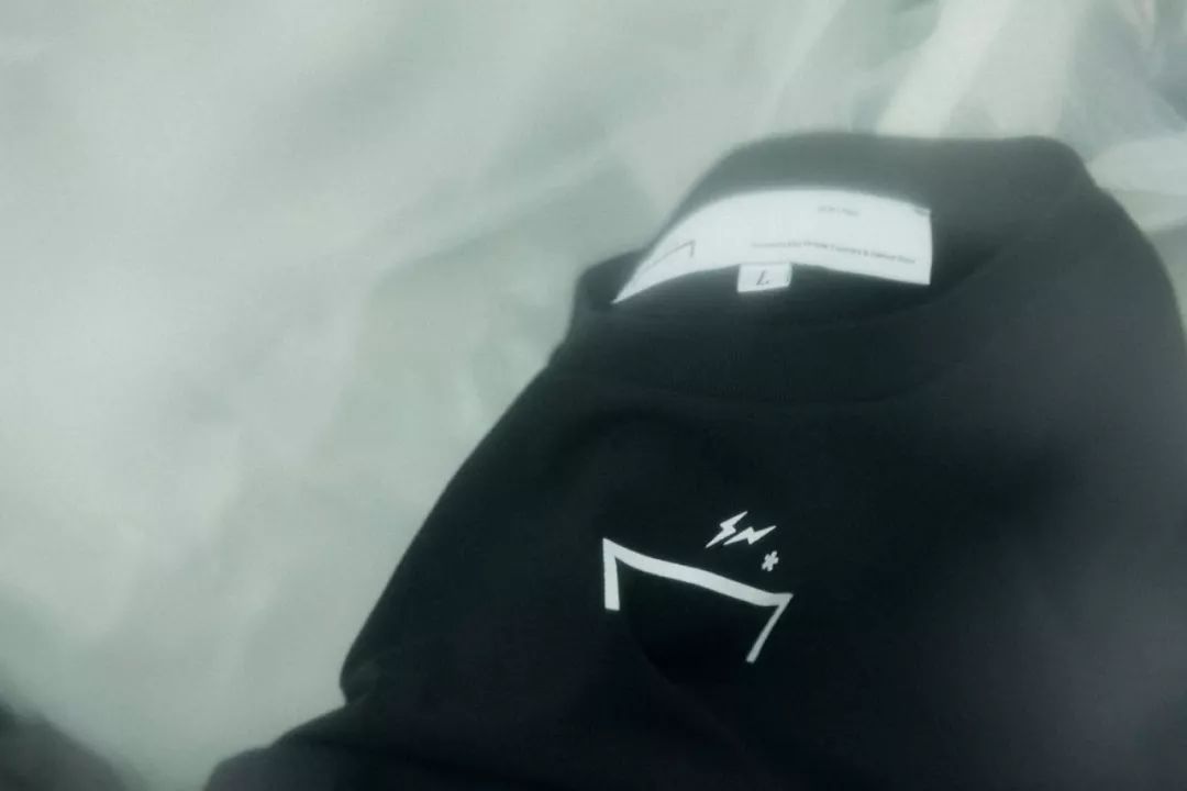 Fragment Design——日本潮流教父的品牌！