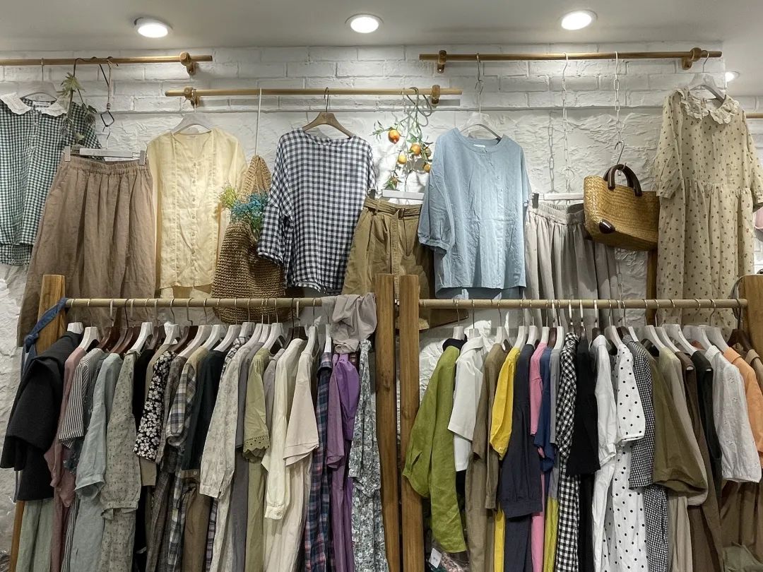 杭州中洲女装城薇薇家：高性价比棉麻森系档口，错过了肯定后悔