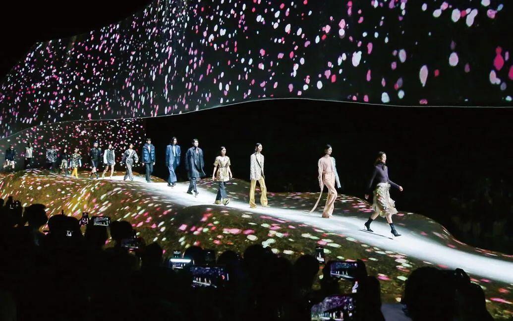 数千万投资俏时屋，狂砸明星代言人的地素时尚版图再度扩张