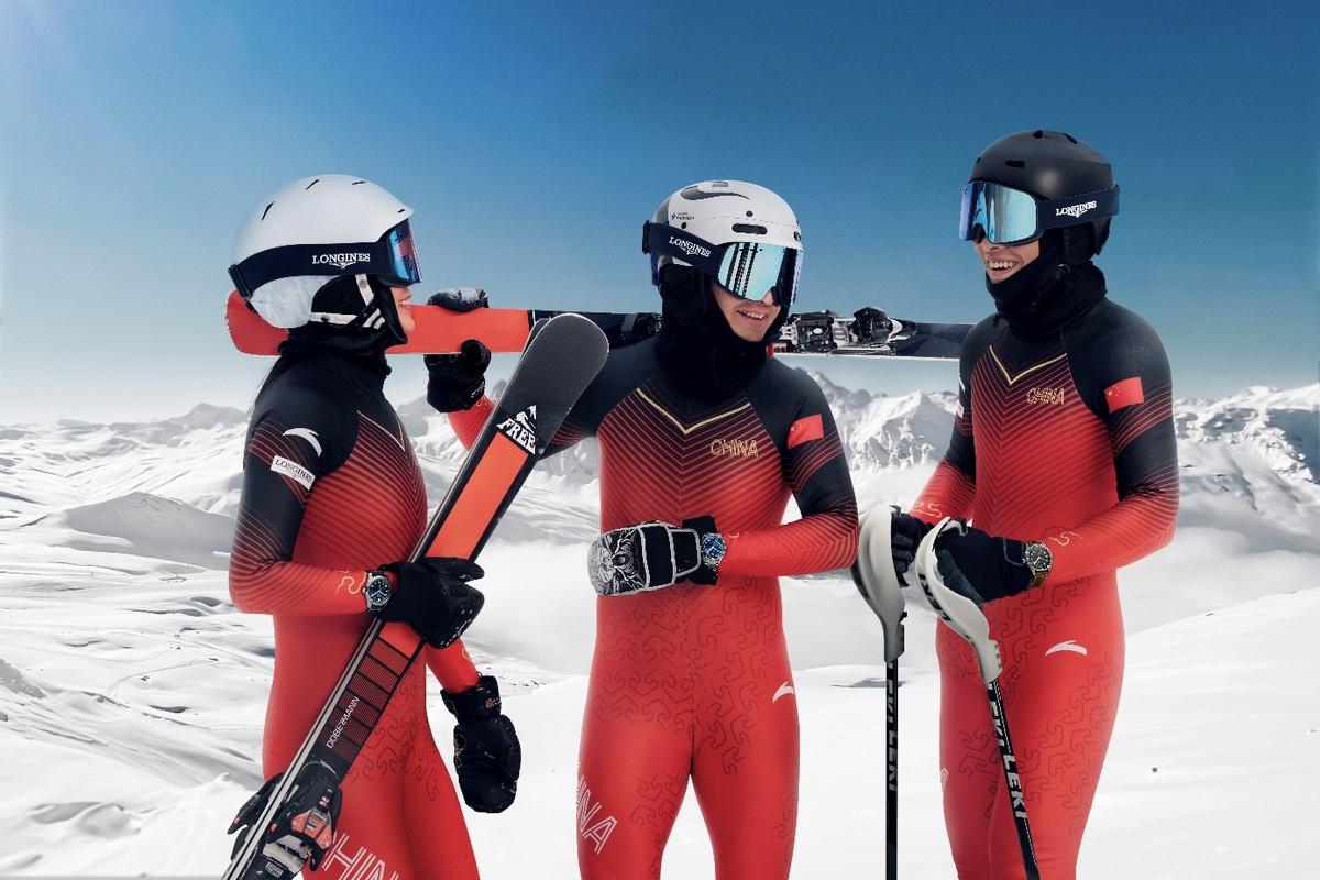 中国高山滑雪队官方合作伙伴浪琴表先行者系列见证雪场荣耀时刻