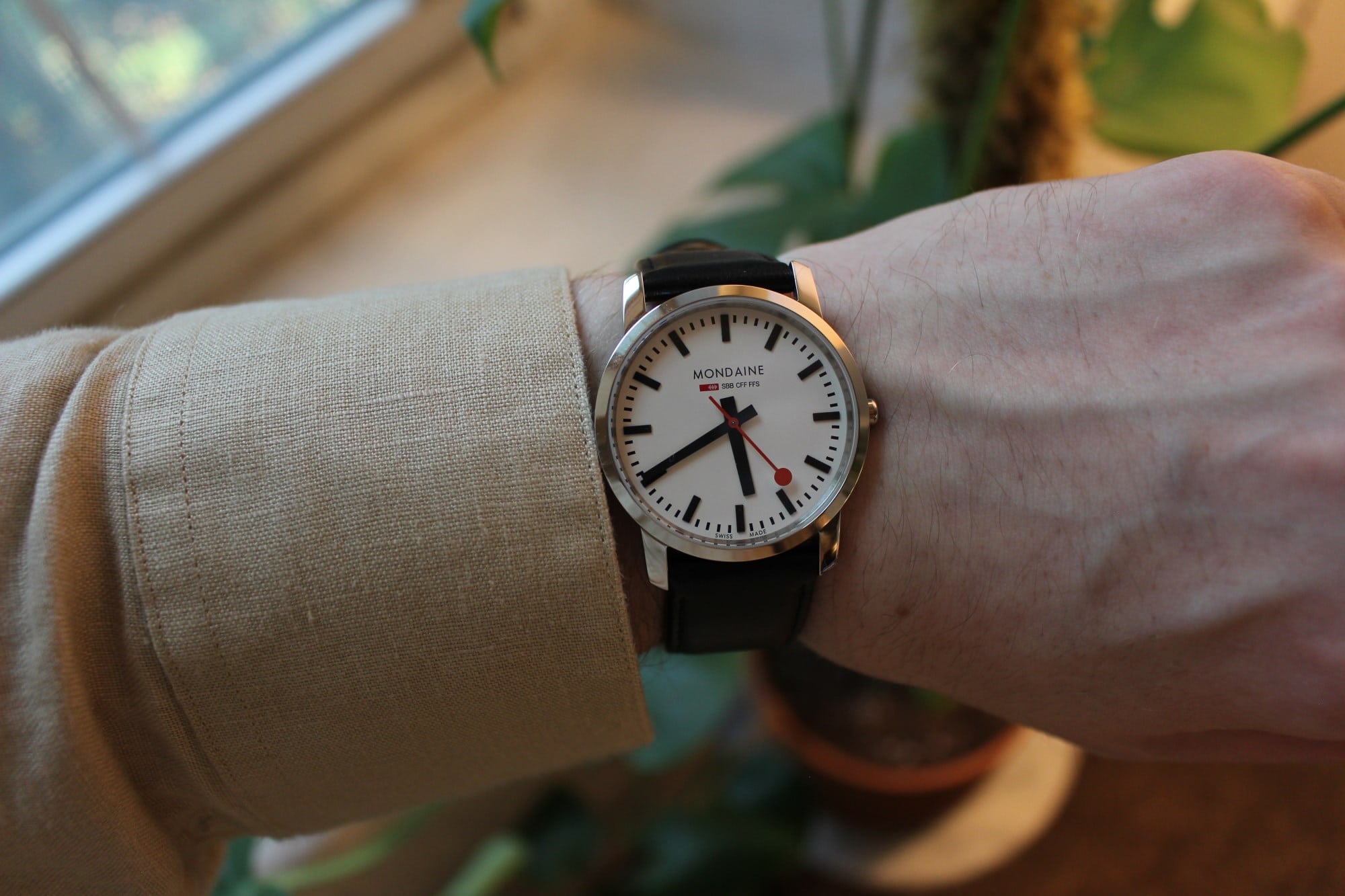 Mondaine Simply Elegant