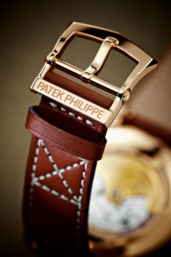 Patek Philippe Calatrava Pilot Travel Time - buckle