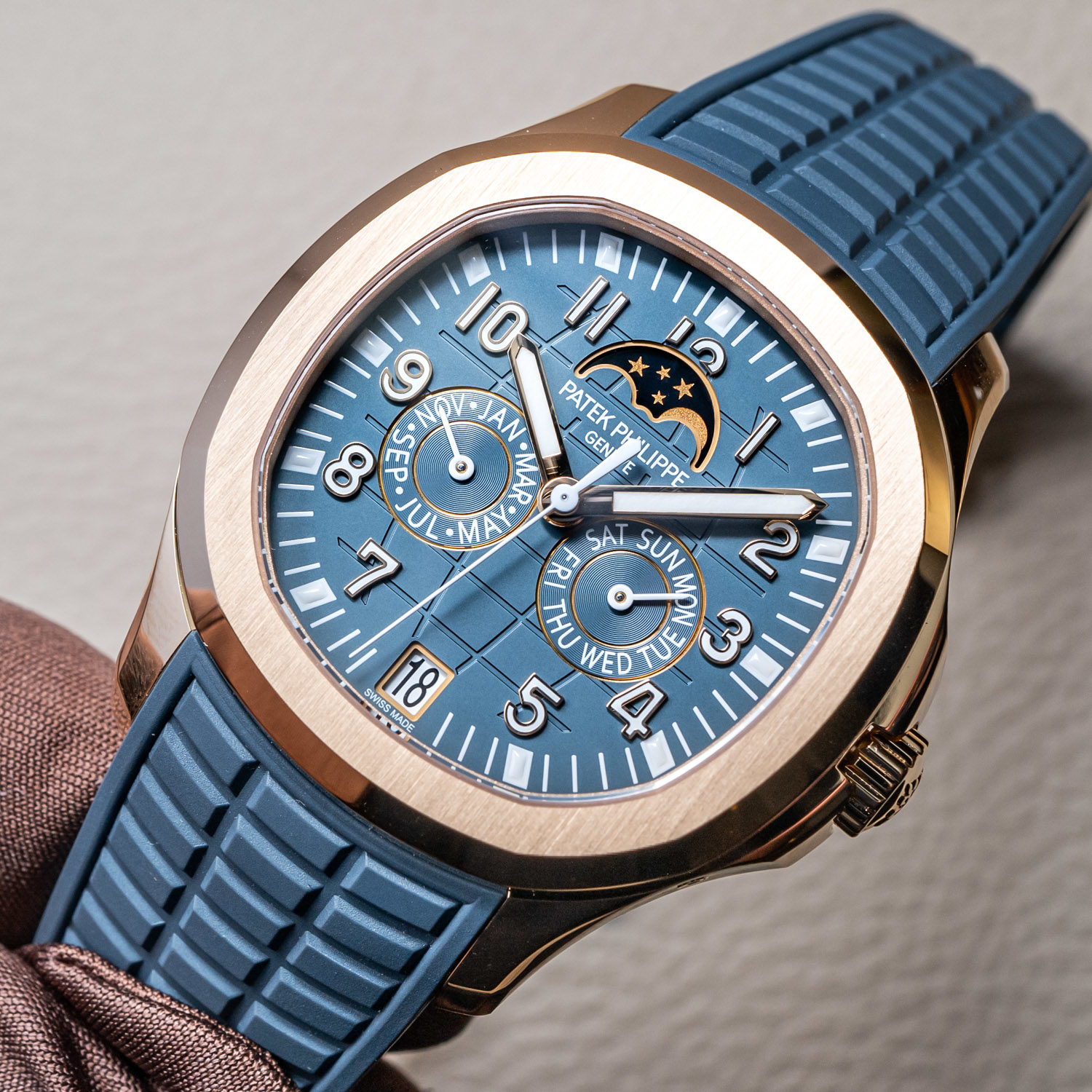 Patek philippe aquanaut luce annual calendar