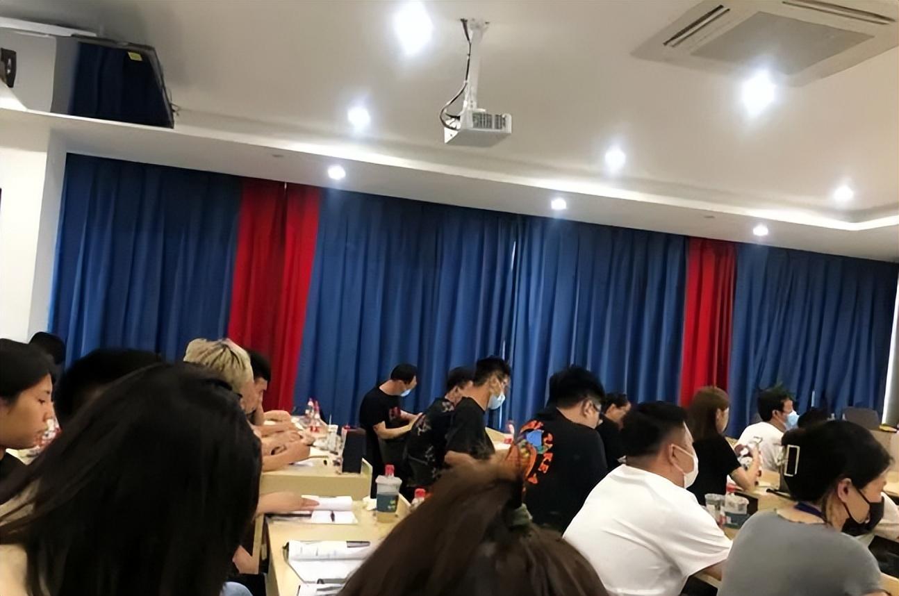 奢侈品鉴定丨学完奢侈品鉴定后，如何进行考试？