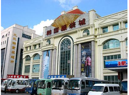 大连大杨服装批发市场在哪里？怎么去？