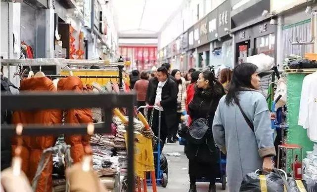 站西服装批发市场在哪里？怎么去？