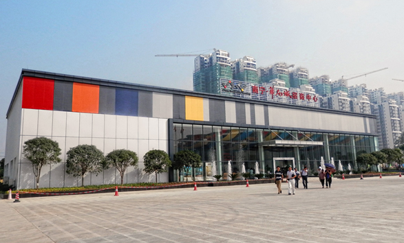 南宁广西华南城在哪里？怎么去？