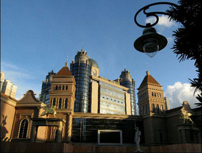 乌鲁木齐丹璐时尚广场在哪里？怎么去？