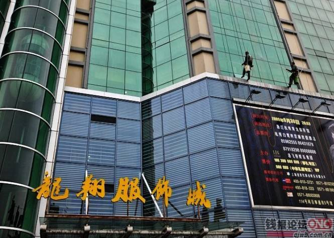 南京龙翔女装尾货批发城在哪里？怎么去？