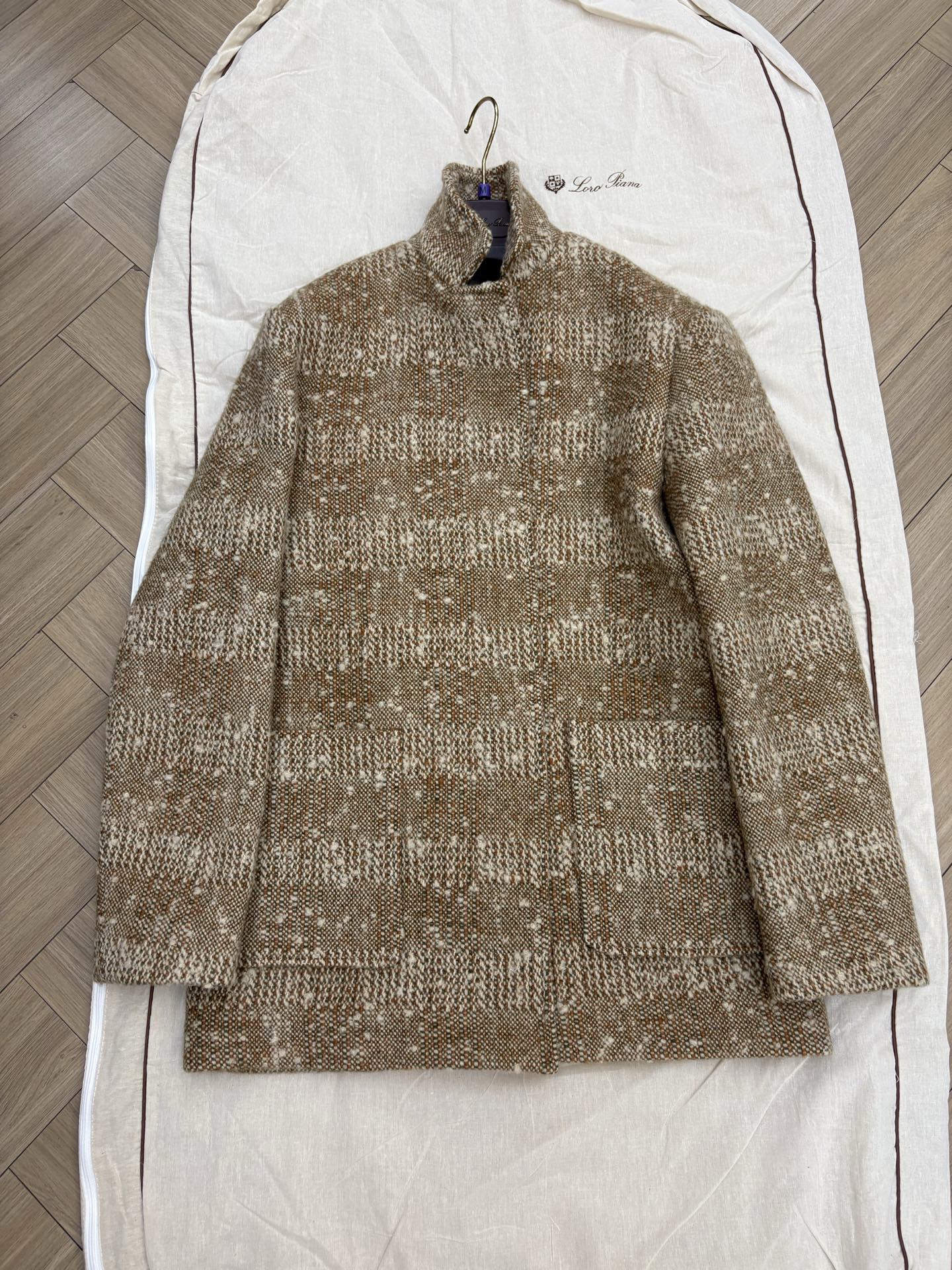 紫墨BC/LP 南油高端女装 档口微信二维码及货源实拍