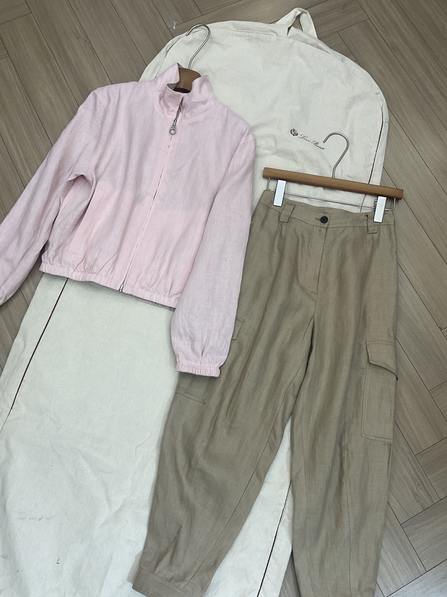 紫墨BC/LP 南油高端女装 档口微信二维码及货源实拍