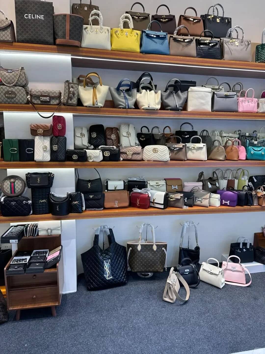 baiyun leather market guangzhou