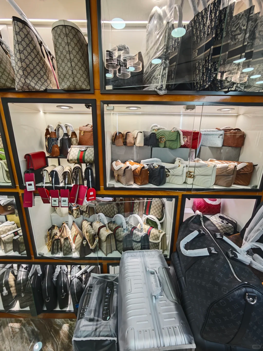 Baiyun Leather City: Complete Guangzhou Guide wholesale vendor in Guangzhou