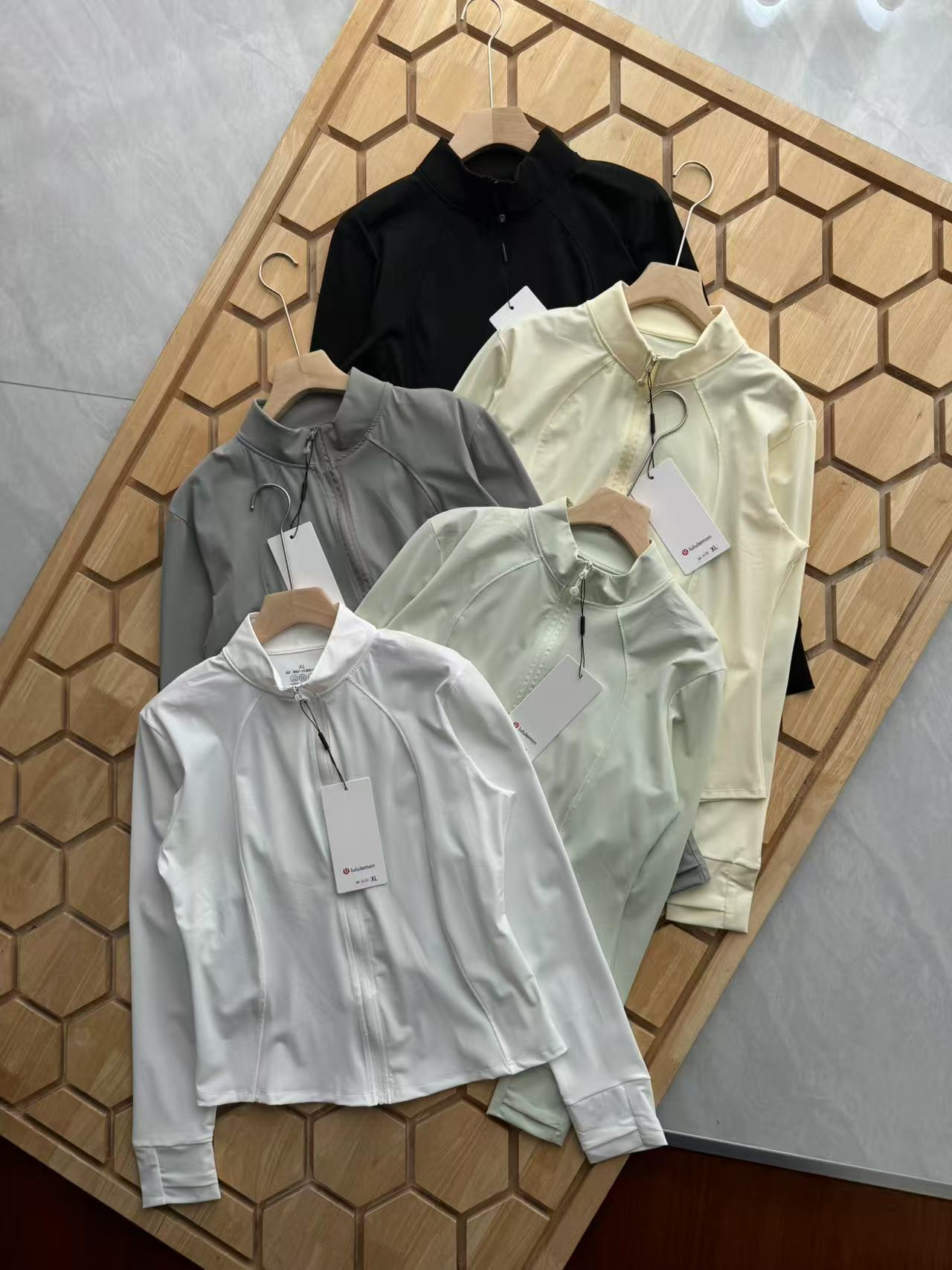 Lululemon China: Ultimate Guide to Wholesale Spot Goods & Market Stalls in 2026