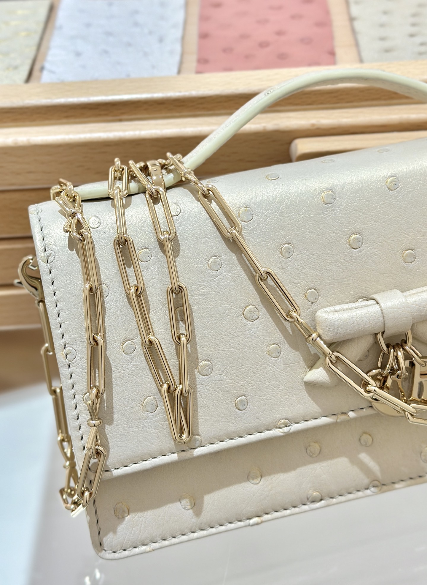 Dior Baby Clothes China: Sourcing Tips from Wholesale Market Stalls