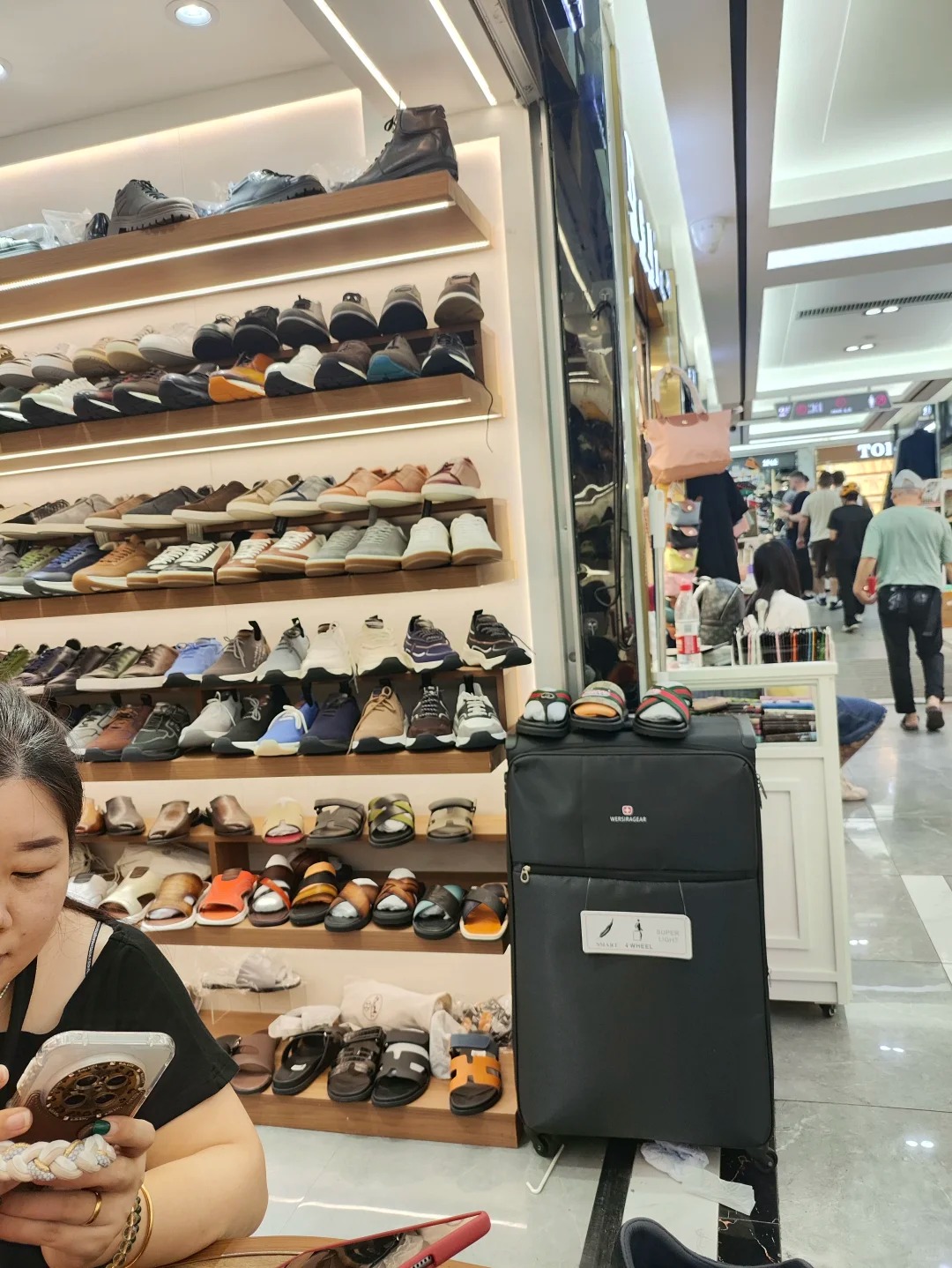 kinbo fashion city photos（Original shot, July 3, 2026） wholesale vendor in Guangzhou