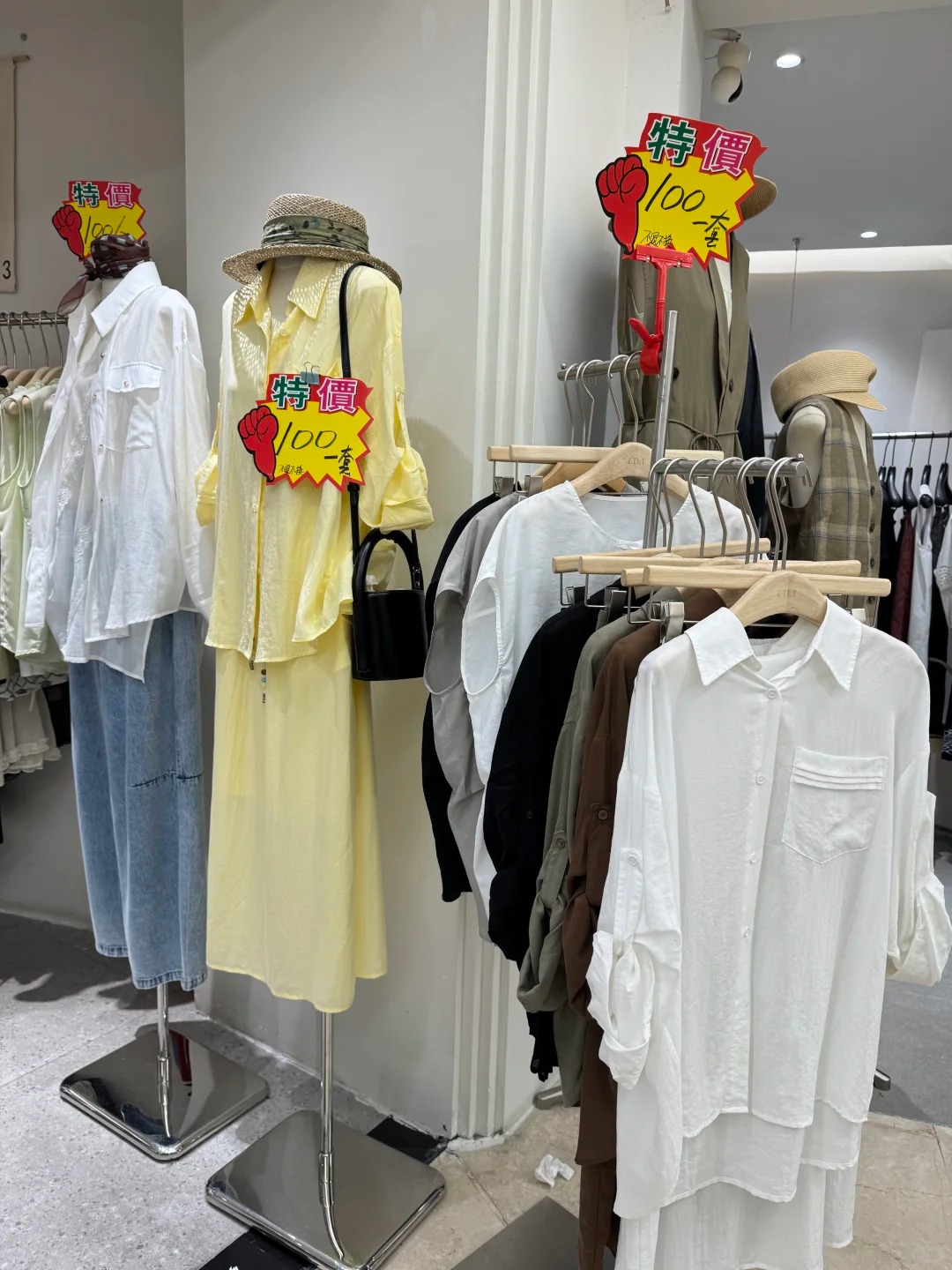 Guangzhou Clothing Wholesale Vendors photos（Original shot, July 8, 2026） wholesale vendor in Guangzhou
