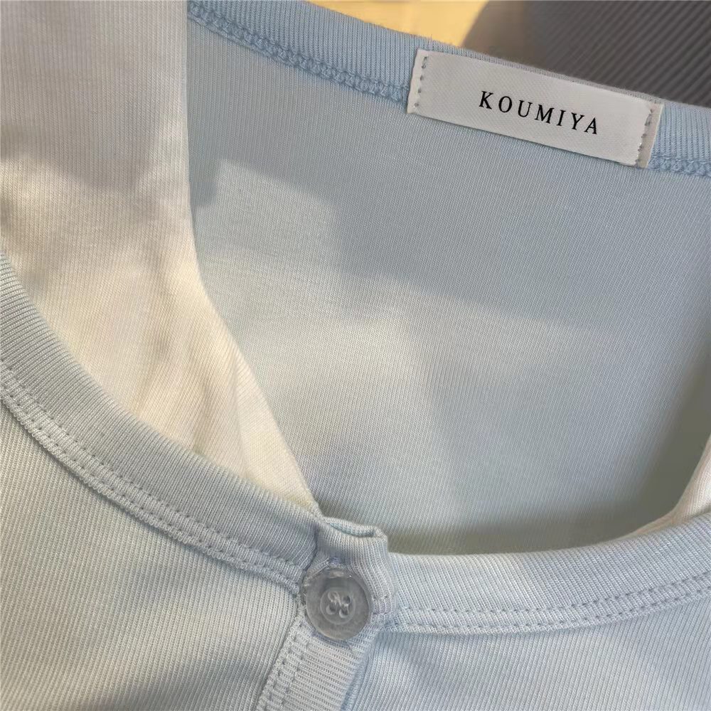 KOUMIYA-南城4楼81A 南城 档口微信二维码及货源实拍 KOUMIYA-南城4楼81A 档口图