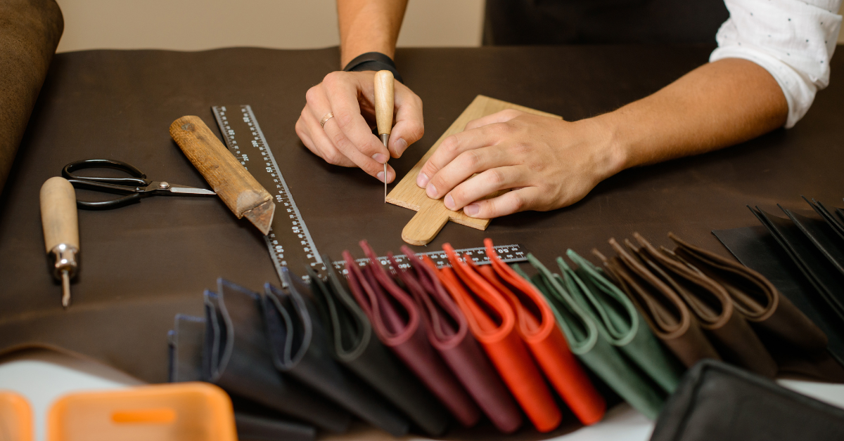 Things to Know Before Buying PVC Leather 资讯 档口微信二维码及货源实拍 Things to Know Before Buying PVC Leather 资讯 档口微信二维码及货源实拍
