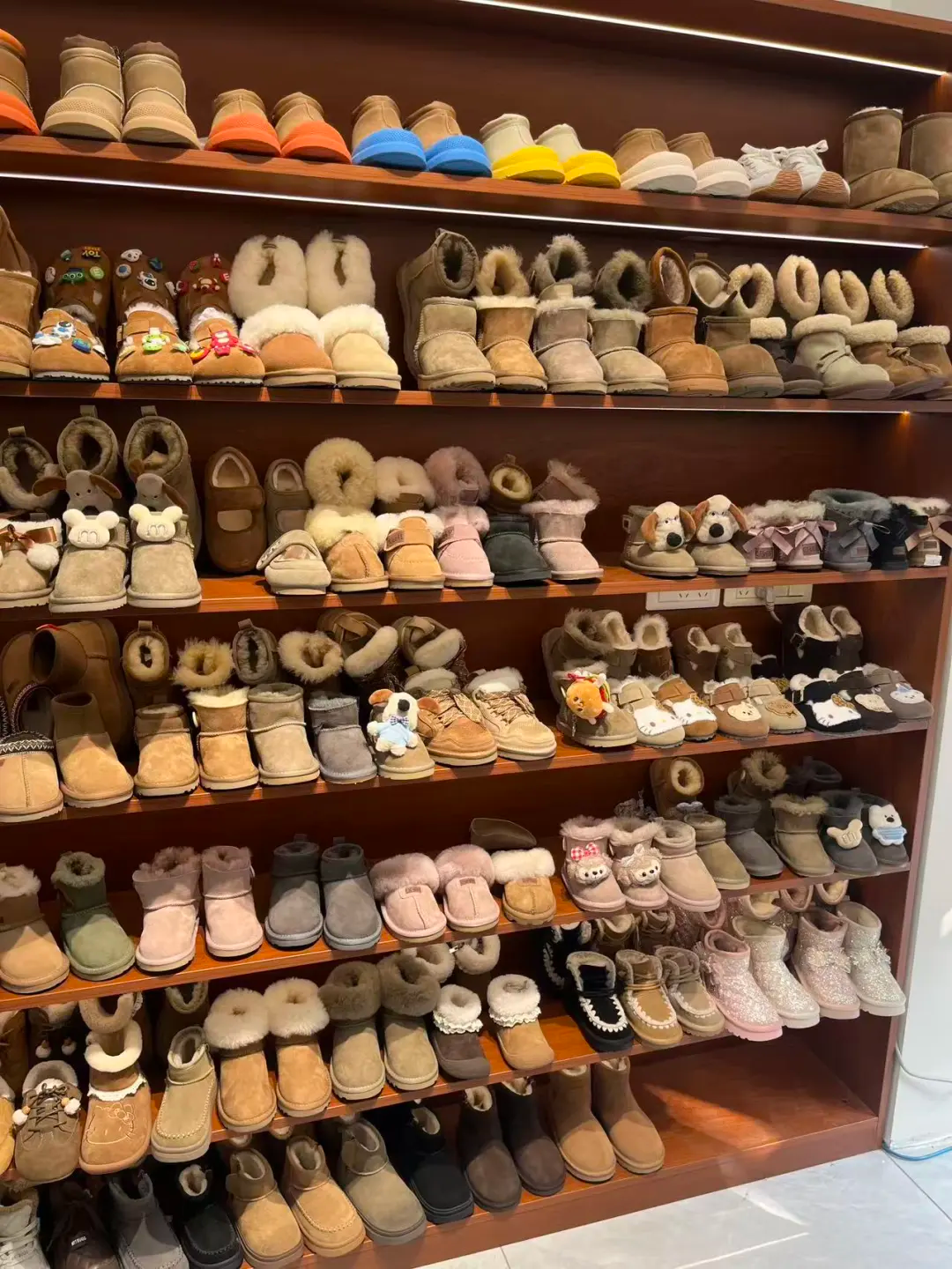 Where Shoes Are Made in China: A Complete Guide to China’s Major Footwear Manufacturing Hubs